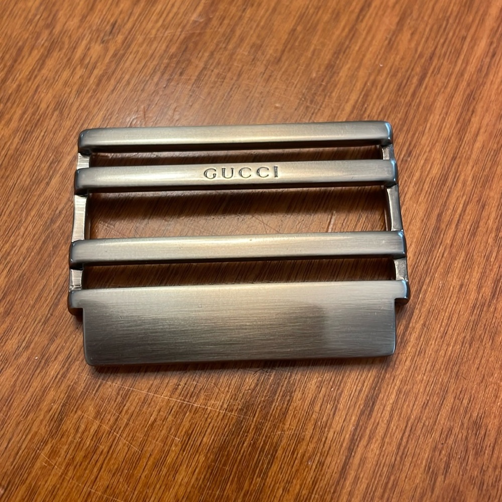 - Gucci vintage belt buckle, authentic, vintage